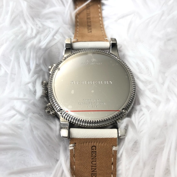 🚫SOLD🚫White Burberry Chronograph Watch White Leather - Picture 6 of 8